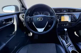 Toyota Corolla 2017 SE 4dr Sedan 6M