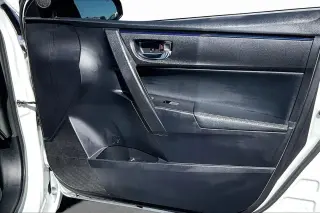 Toyota Corolla 2017 SE 4dr Sedan 6M