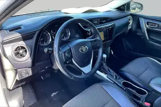 Toyota Corolla 2017 SE 4dr Sedan 6M