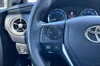 Toyota Corolla 2017 SE 4dr Sedan 6M