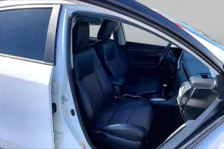 Toyota Corolla 2017 SE 4dr Sedan 6M
