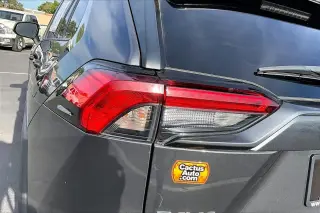 Toyota RAV4 2021 XLE 4dr SUV