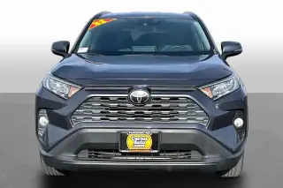 Toyota RAV4 2021 XLE 4dr SUV