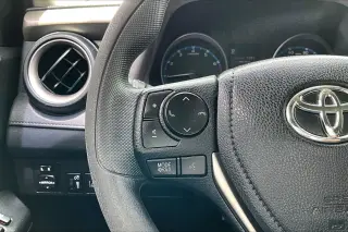 Toyota RAV4 2018 LE 4dr SUV