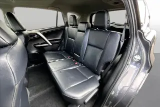 Toyota RAV4 2017 Platinum 4dr SUV
