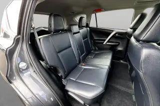 Toyota RAV4 2017 Platinum 4dr SUV
