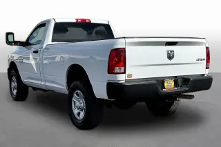 Ram 3500 2016 4x4 Tradesman 2dr Regular Cab 8 ft. LB SRW Pickup