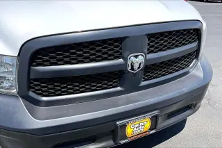 Ram 1500 2017 4x2 Tradesman 2dr Regular Cab 8 ft. LB Pickup