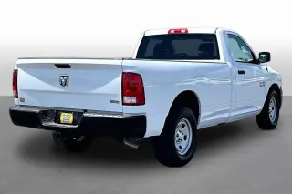 Ram 1500 2017 4x2 Tradesman 2dr Regular Cab 8 ft. LB Pickup
