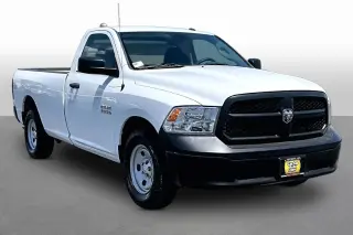 Ram 1500 2017 4x2 Tradesman 2dr Regular Cab 8 ft. LB Pickup