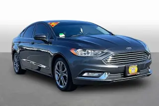 Ford Fusion 2017 SE 4dr Sedan