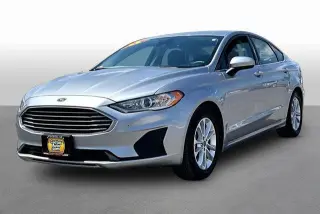 Ford Fusion 2020 SE 4dr Sedan
