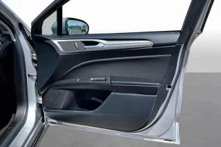Ford Fusion 2020 SE 4dr Sedan