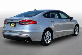Ford Fusion 2020 SE 4dr Sedan
