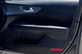 Kia Forte 2019 FE 4dr Sedan 6M