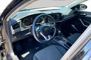Volkswagen Jetta 2019 S 4dr Sedan 8A
