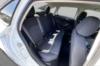 Volkswagen Jetta 2019 SE 4dr Sedan