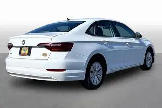 Volkswagen Jetta 2019 SE 4dr Sedan