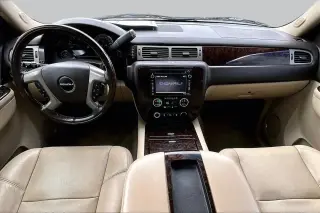GMC Yukon 2013 AWD Denali 4dr SUV