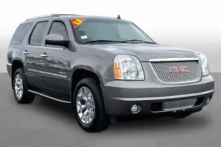 GMC Yukon 2013 AWD Denali 4dr SUV