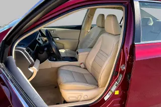 Toyota Camry 2017 SE 4dr Sedan
