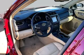 Toyota Camry 2017 SE 4dr Sedan