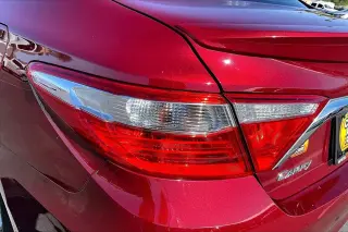 Toyota Camry 2017 SE 4dr Sedan