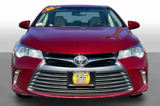 Toyota Camry 2017 SE 4dr Sedan