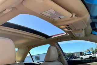Toyota Camry 2017 SE 4dr Sedan