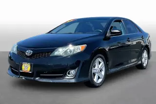 Toyota Camry 2014 SE 4dr Sedan