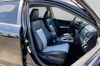 Toyota Camry 2014 SE 4dr Sedan