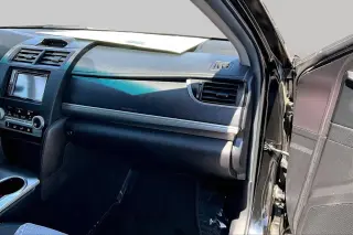 Toyota Camry 2014 SE 4dr Sedan