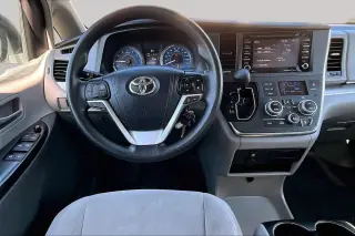 Toyota Sienna 2018 AWD LE 7-Passenger 4dr Mini-Van