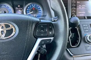Toyota Sienna 2018 AWD LE 7-Passenger 4dr Mini-Van