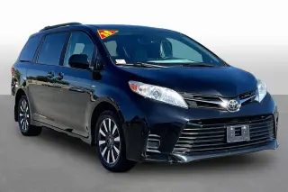 Toyota Sienna 2018 AWD LE 7-Passenger 4dr Mini-Van