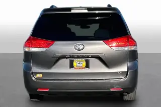 Toyota Sienna 2014 LE 7-Passenger Auto Access Seat 4dr Mini-Van