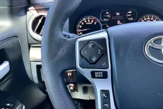 Toyota Tundra 2019 4x2 SR5 4dr CrewMax Cab Pickup SB (4.6L V8)