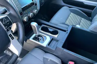 Toyota Tundra 2019 4x2 SR5 4dr CrewMax Cab Pickup SB (4.6L V8)