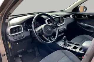 Kia Sorento 2018 LX 4dr SUV