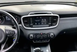 Kia Sorento 2018 LX 4dr SUV