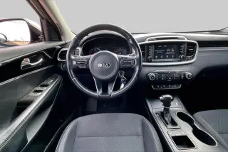Kia Sorento 2018 LX 4dr SUV