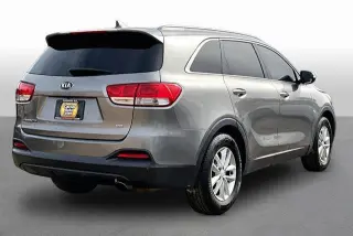 Kia Sorento 2018 LX 4dr SUV