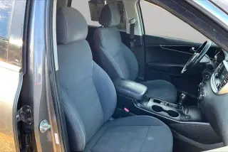 Kia Sorento 2018 LX 4dr SUV