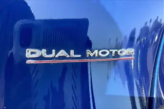 Tesla Model Y 2021 AWD Performance 4dr Crossover