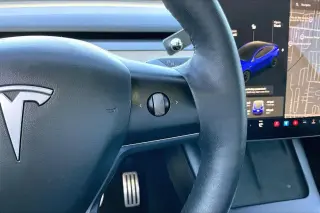 Tesla Model Y 2021 AWD Performance 4dr Crossover