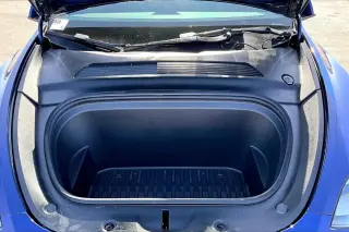 Tesla Model Y 2021 AWD Performance 4dr Crossover