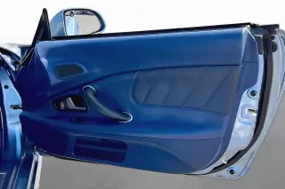 Honda S2000 2004 2dr Convertible