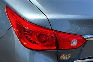 INFINITI Q50 2016 2.0T Premium 4dr Sedan