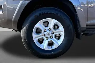 Toyota 4Runner 2016 4x4 SR5 Premium 4dr SUV