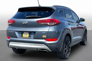 Hyundai TUCSON 2017 Night 4dr SUV